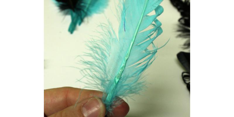 DIY Party Hat w/ Feathers and Tulle!