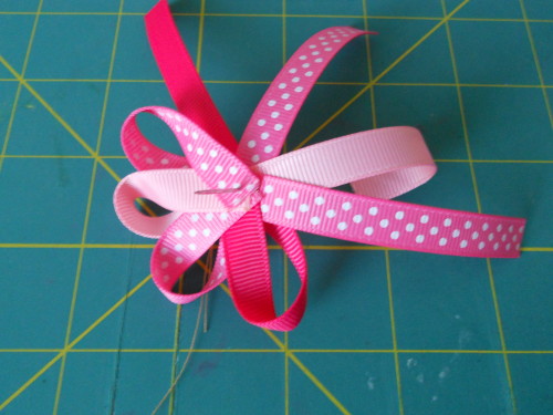 Make A Two Layer Loop Bow